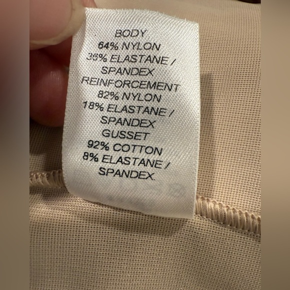 Miraclesuit 2X Beige Shapewear Smooth Sliming Versatile Layering - Picture 4 of 4